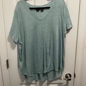 2x Womens Top